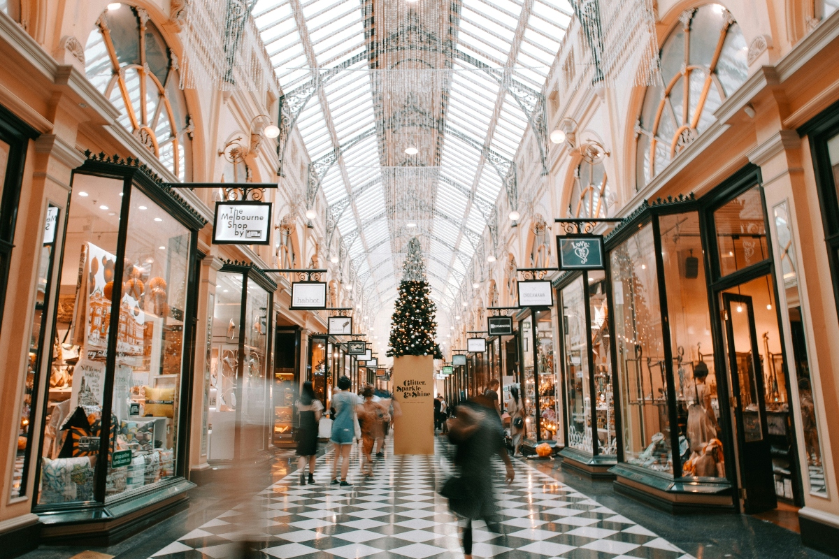 What will be open on December 25? List of supermarkets, banks and services available