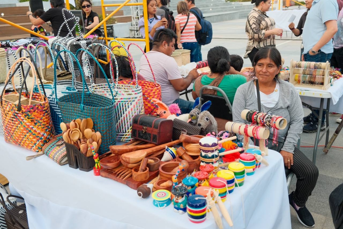 Festival Neolonés de la Lengua Materna