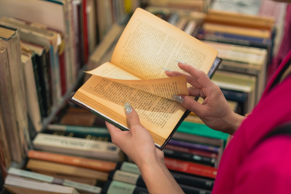 Encuentra tus libros favoritos por solo 10 pesitos en esta librería de MTY