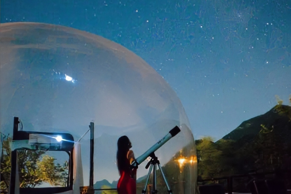Ver las estrellas en la primera Velada Astronómica de Hideout Monterrey