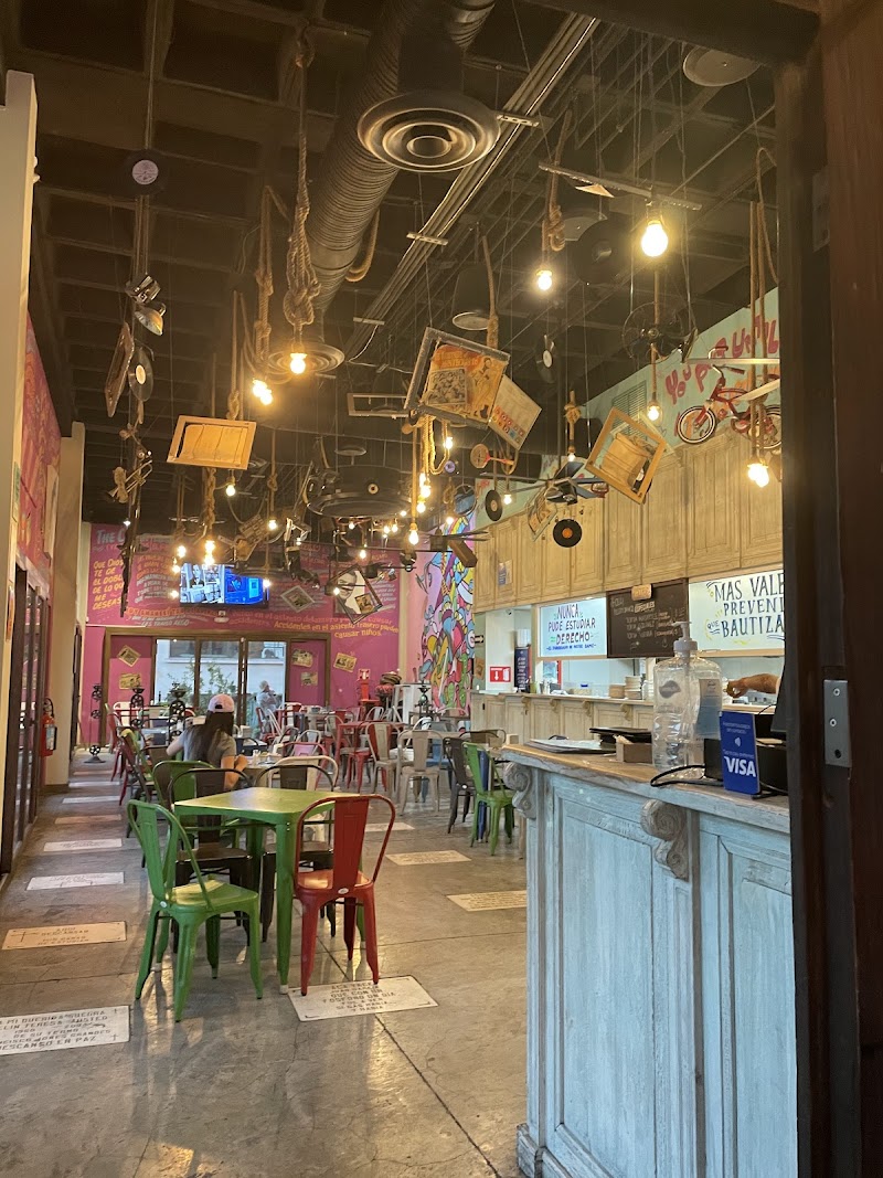 La Divina Pizza