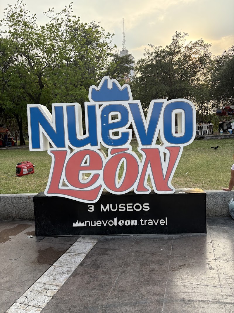 Insignia Nuevo León 3 Museos