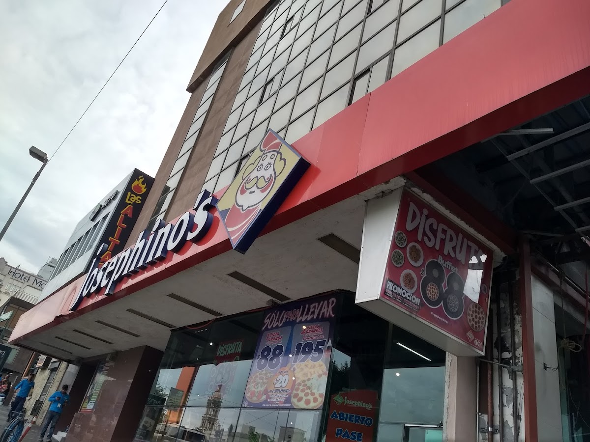 Josephino’s Pizza — Josephino's Pizza - Macroplaza