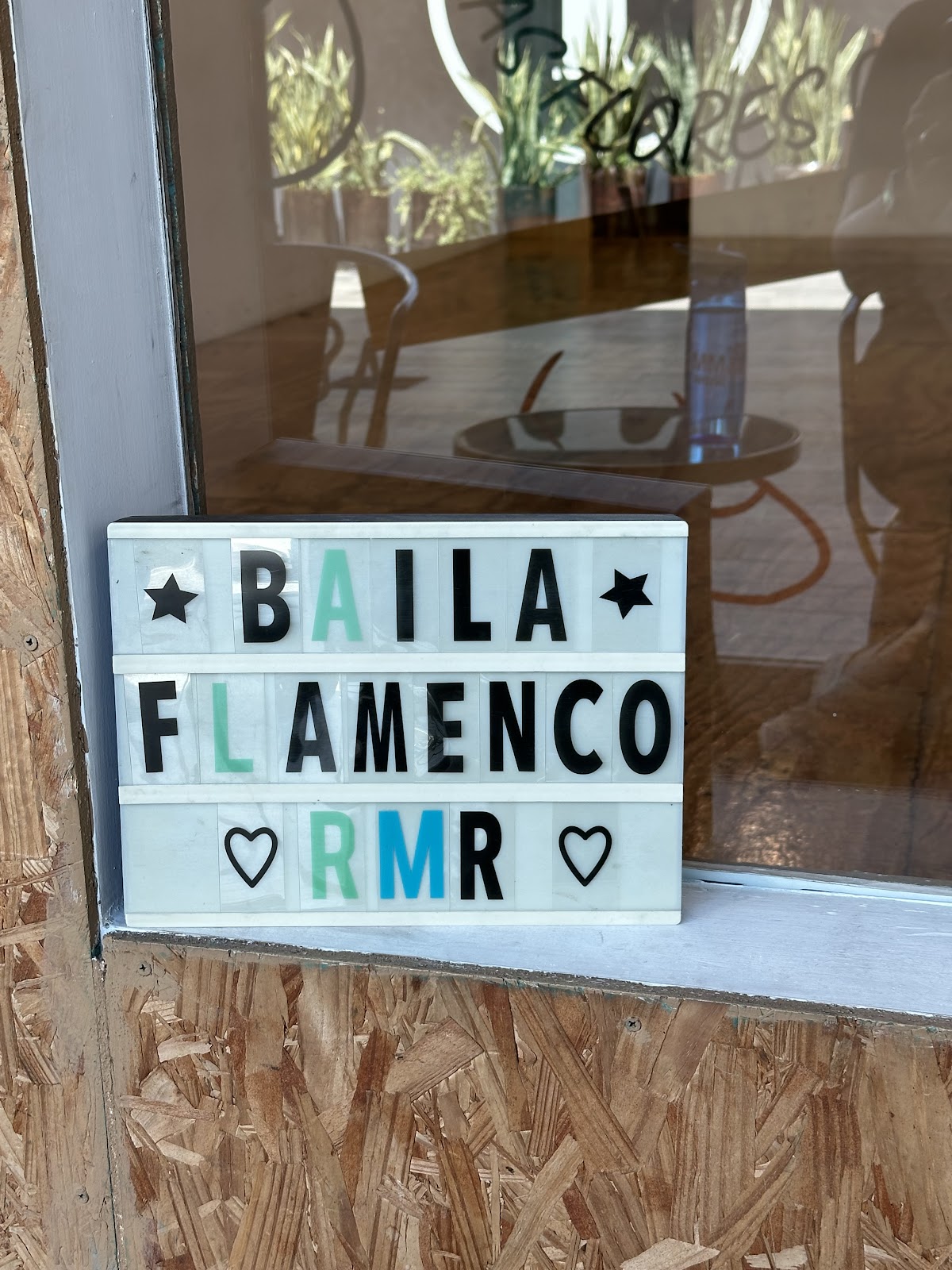 Authentic Flamenco — Academia de Flamenco La Romería