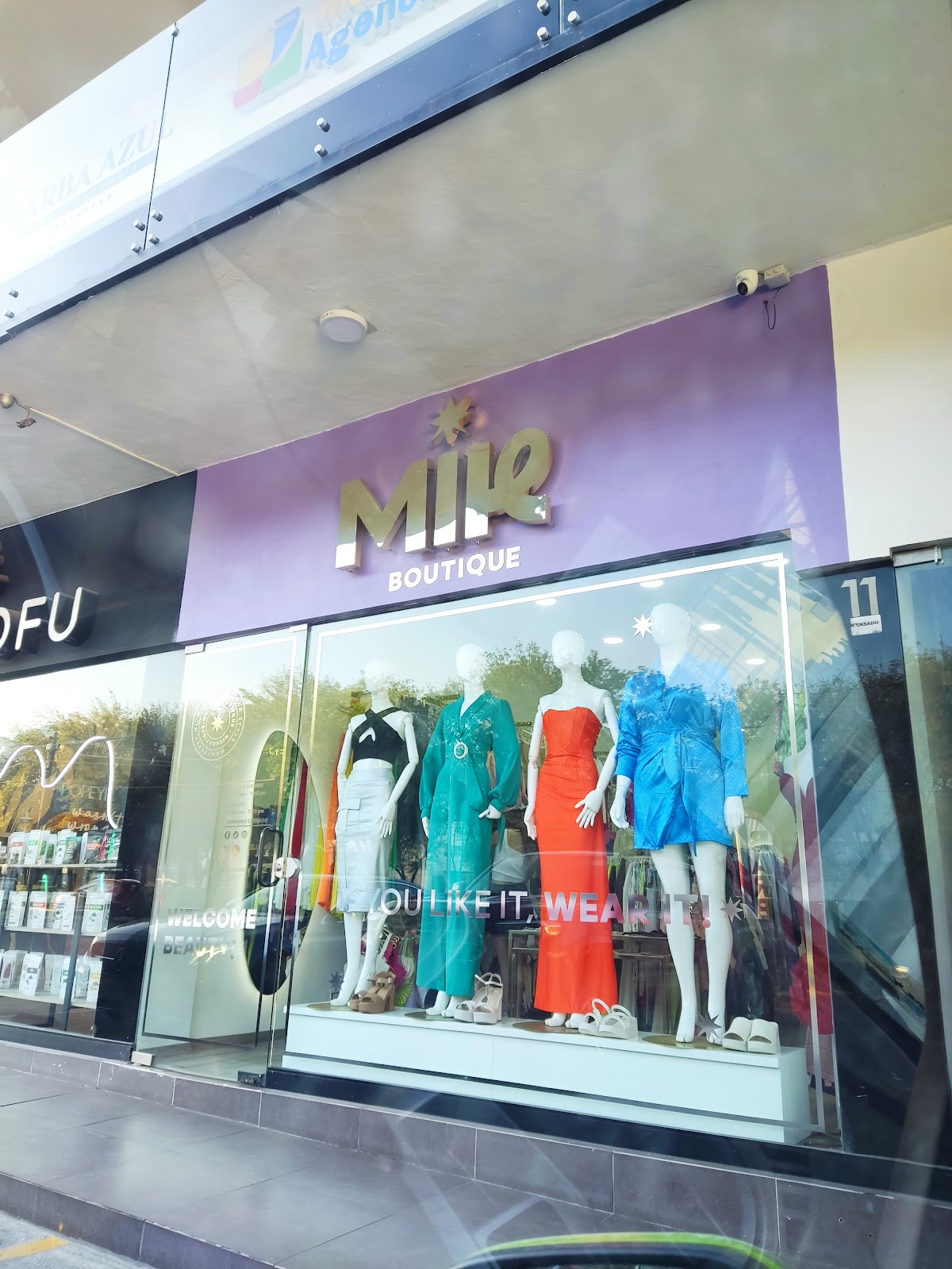 Monkykys Shop Boutique — Mik boutique