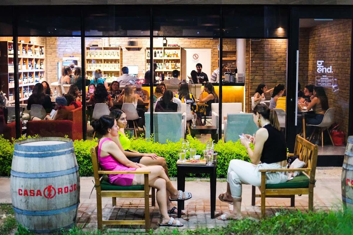 Blend wine bar & wine shop — Blend wine bar